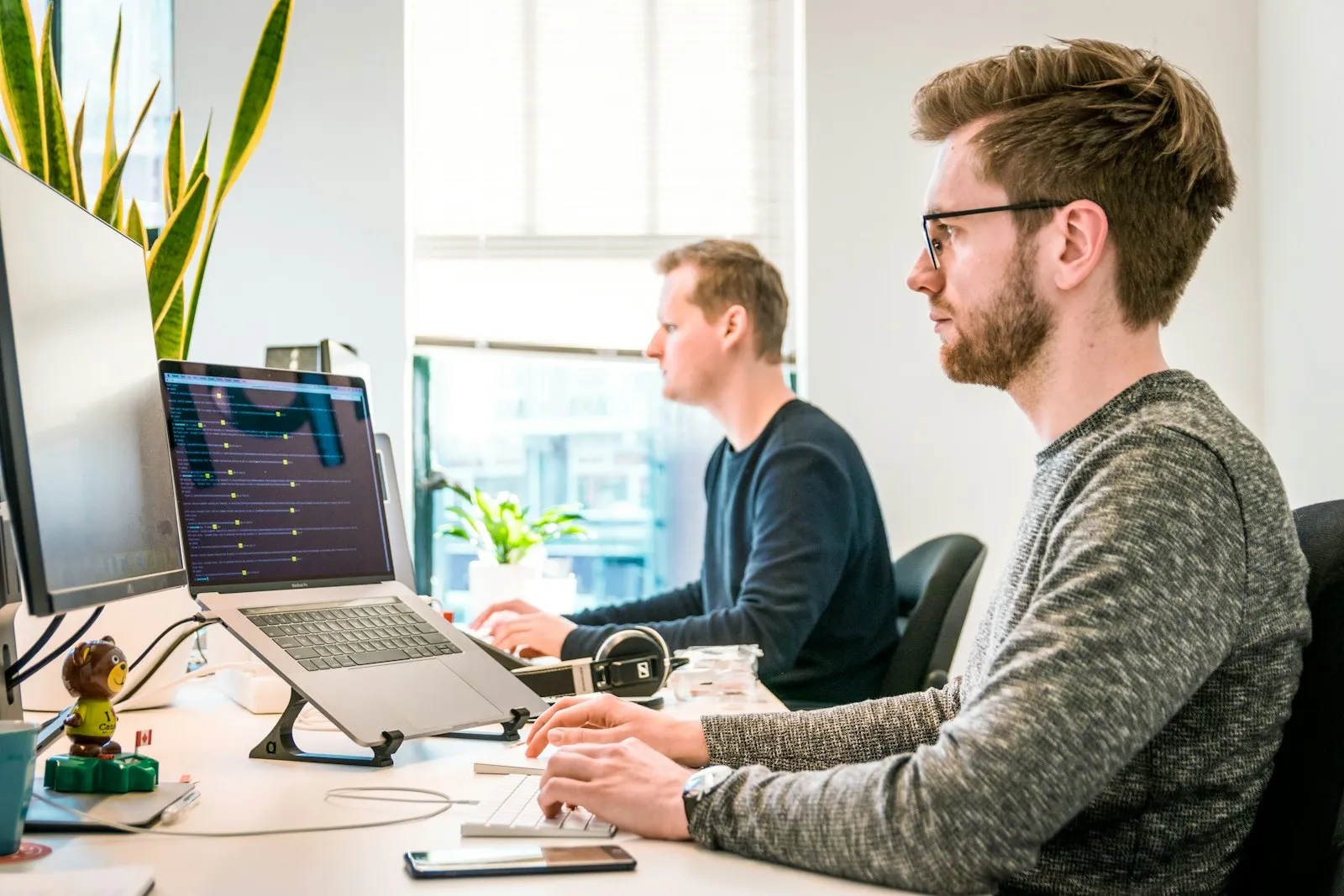 Almanca Landing Page Nasıl Olmalı? (blog kapak görseli)