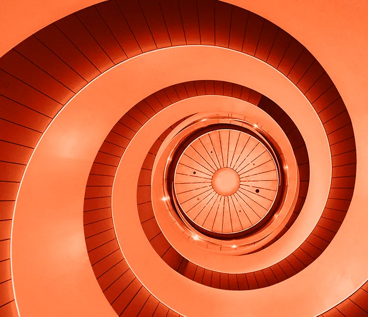 Shopify, WooCommerce veya Özel Yazılım